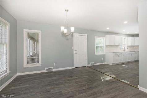 1259 Hereford Road Cleveland Heights OH 44118