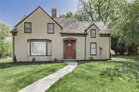 1259 Hereford Road Cleveland Heights OH 44118