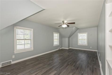 1259 Hereford Road Cleveland Heights OH 44118