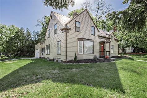1259 Hereford Road Cleveland Heights OH 44118