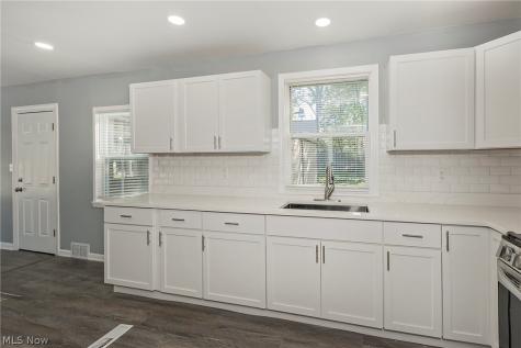 1259 Hereford Road Cleveland Heights OH 44118