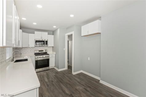 1259 Hereford Road Cleveland Heights OH 44118
