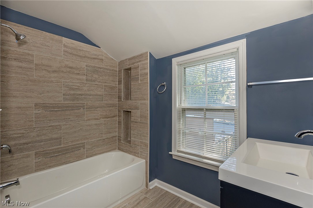 1259 Hereford Road Cleveland Heights OH 44118