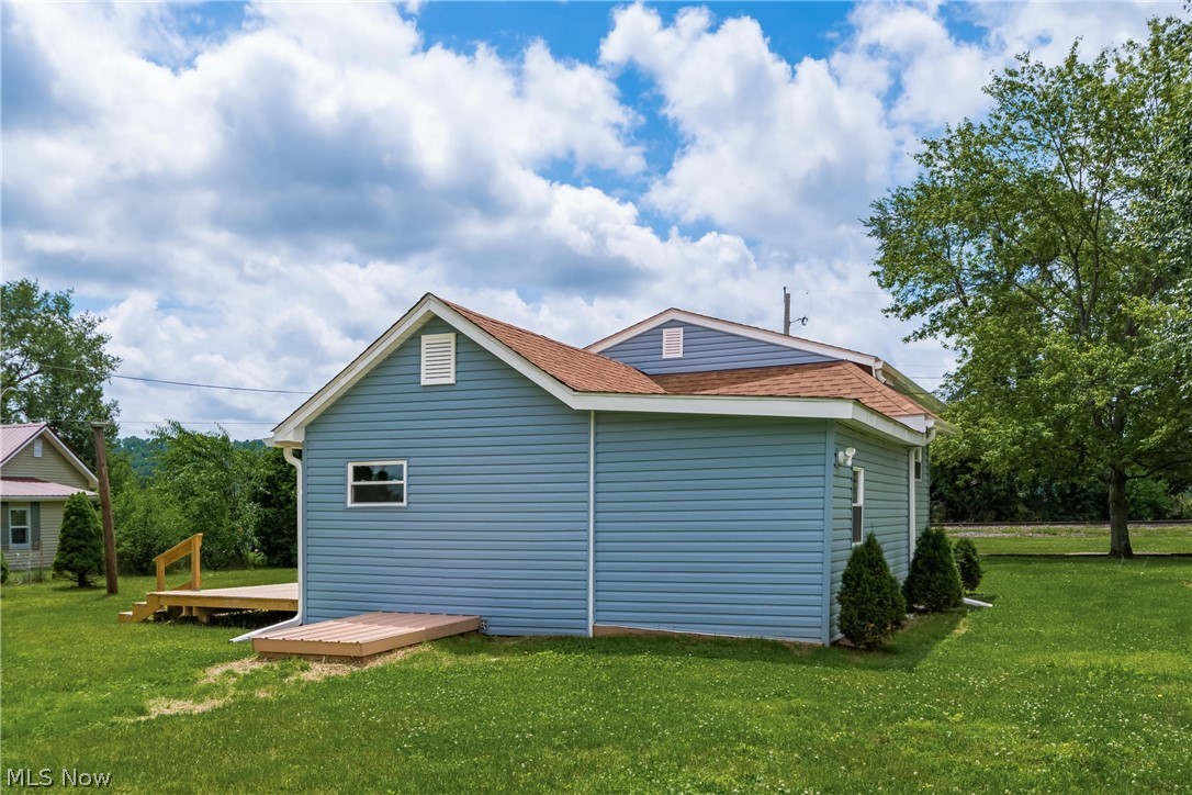 174 South Frazeysburg OH 43822