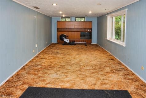 1974 Brookdale Road Richmond Heights OH 44143