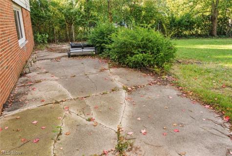 1974 Brookdale Road Richmond Heights OH 44143