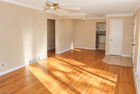 1974 Brookdale Road Richmond Heights OH 44143