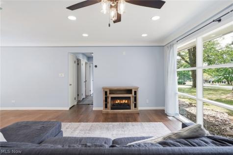 8161 Marianna Boulevard Broadview Heights OH 44147