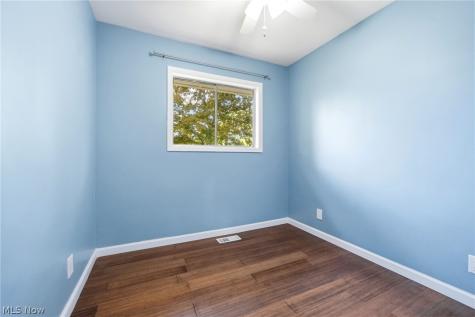 8161 Marianna Boulevard Broadview Heights OH 44147