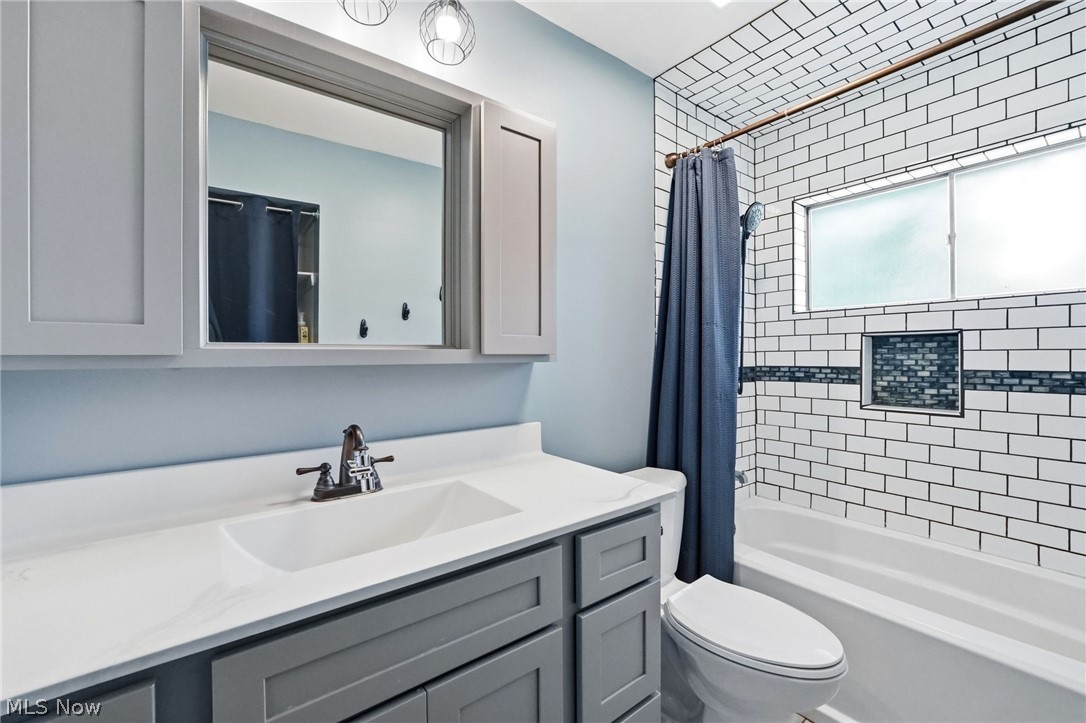 8161 Marianna Boulevard Broadview Heights OH 44147