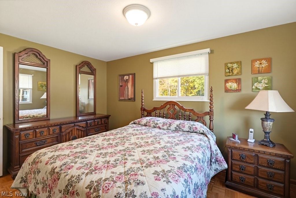 308 Washington Drive Northfield Village OH 44067