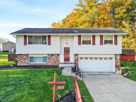308 Washington Drive Northfield Village OH 44067