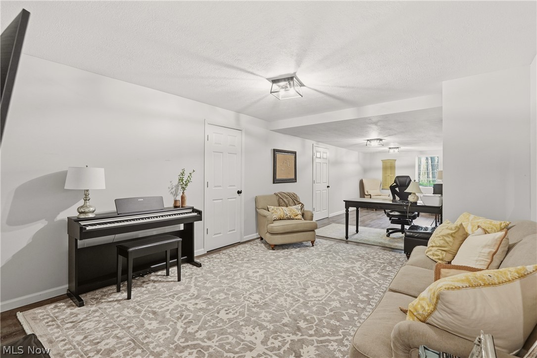 16620 Jennifer Lane Chagrin Falls OH 44023
