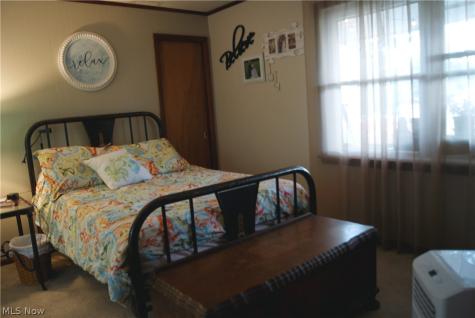 322 S Alexander Street Millersburg OH 44654
