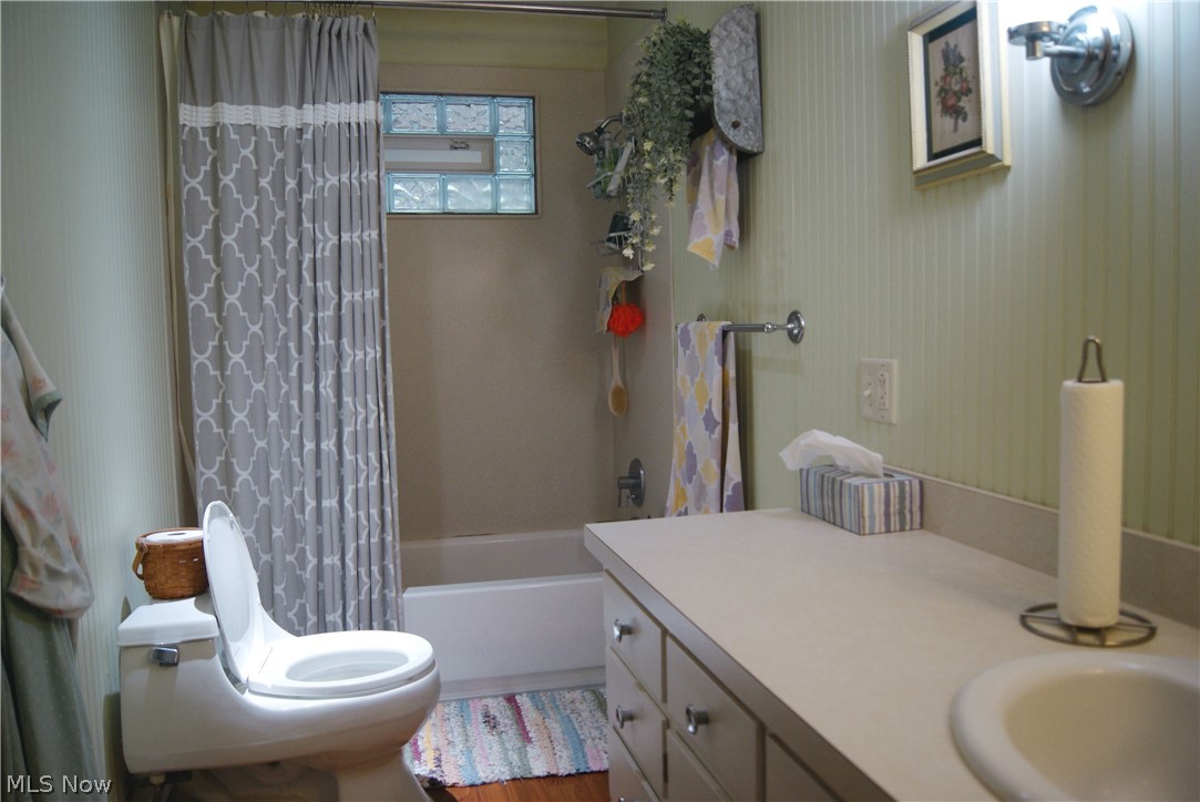 322 S Alexander Street Millersburg OH 44654