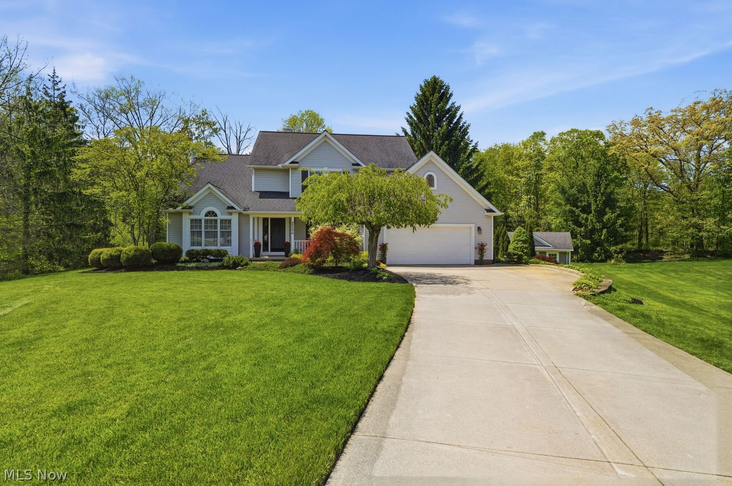 2534 Maple View Lane Willoughby Hills OH 44094