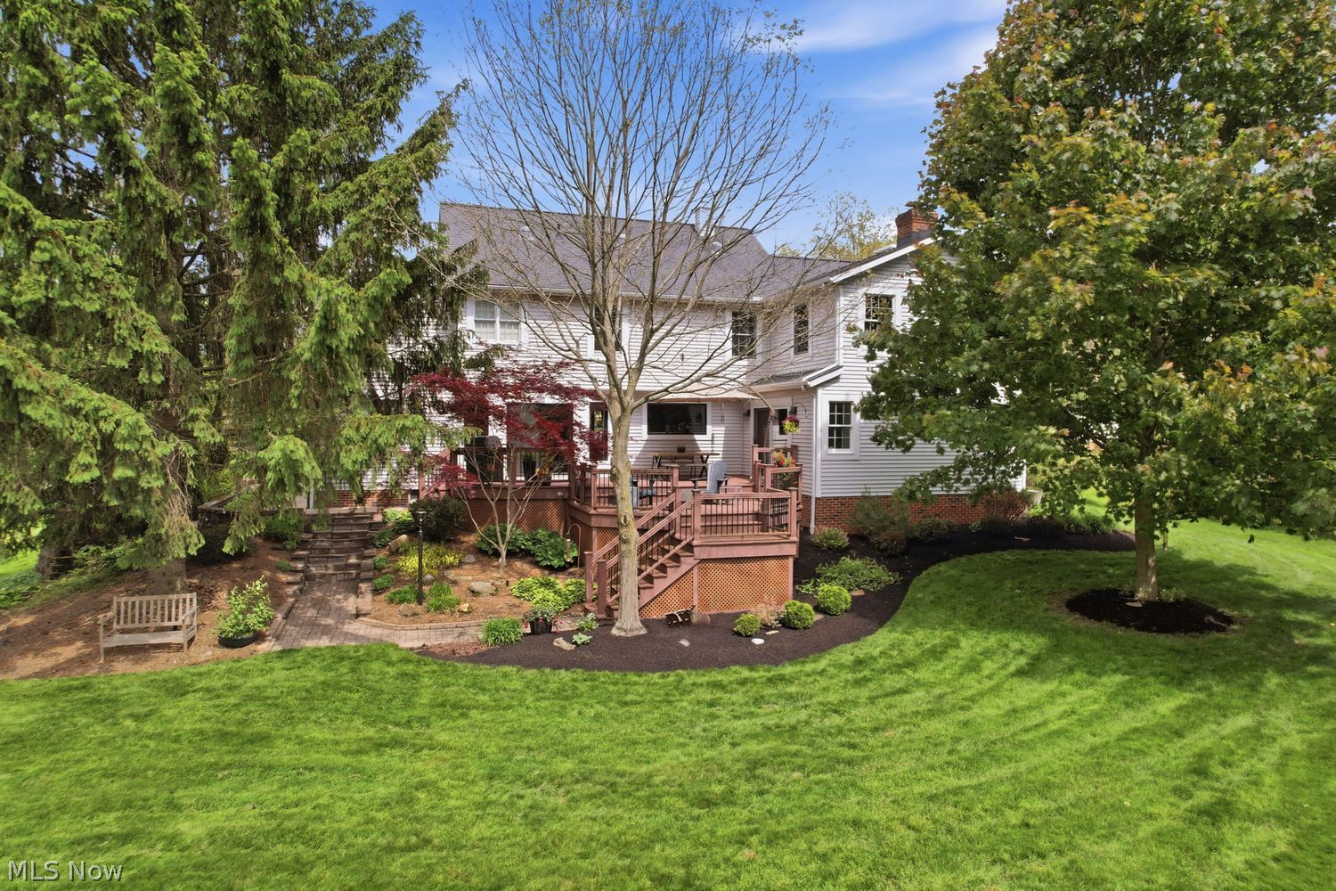 2534 Maple View Lane Willoughby Hills OH 44094