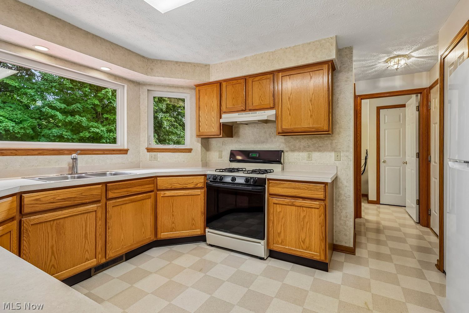 4652 Squire Drive Sagamore Hills OH 44067