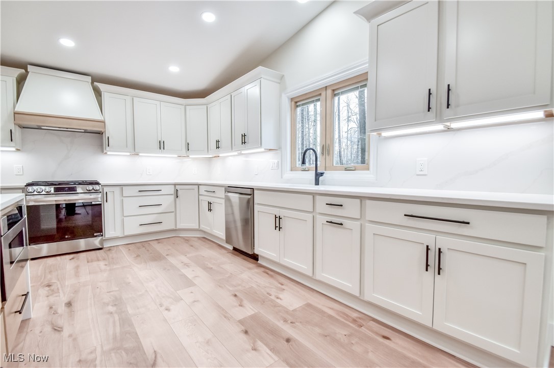 17460 Trillium Drive Chagrin Falls OH 44023