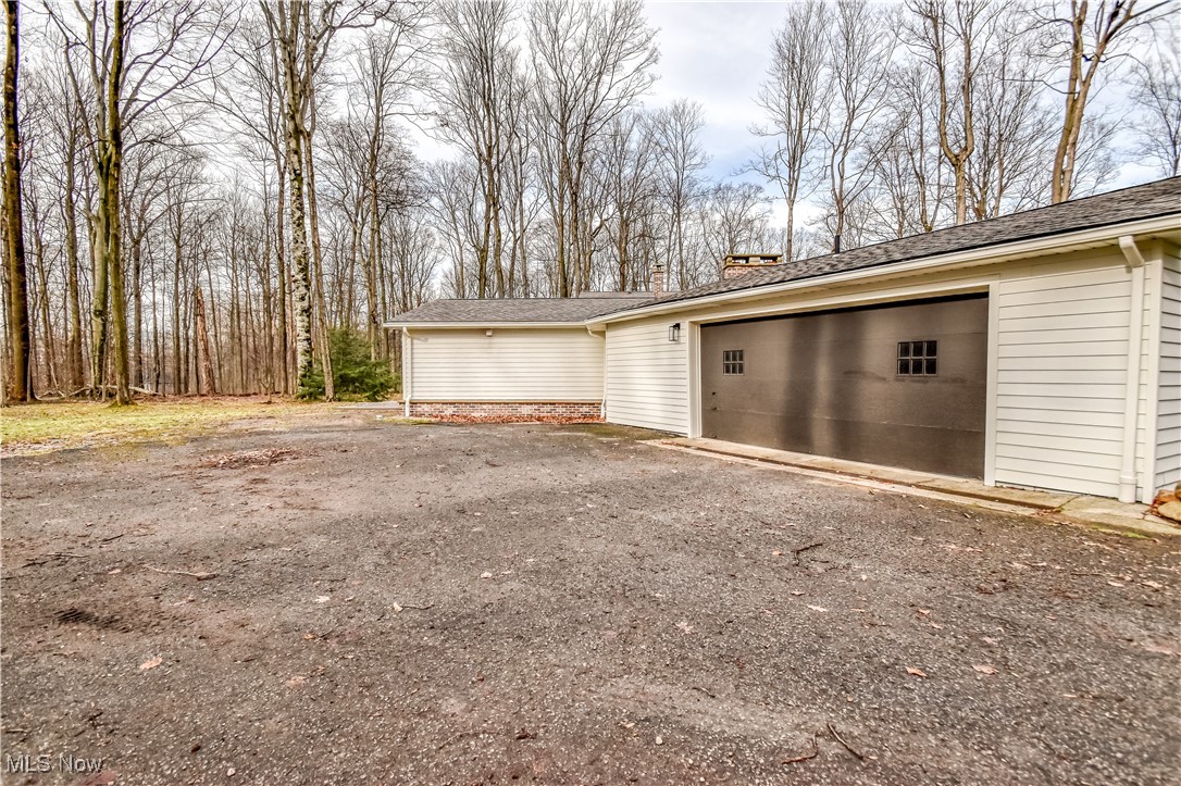 17460 Trillium Drive Chagrin Falls OH 44023