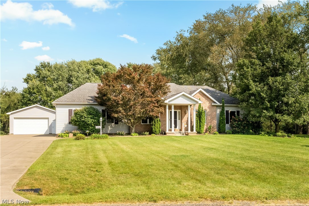 2568 Shadow Lane Clinton OH 44216