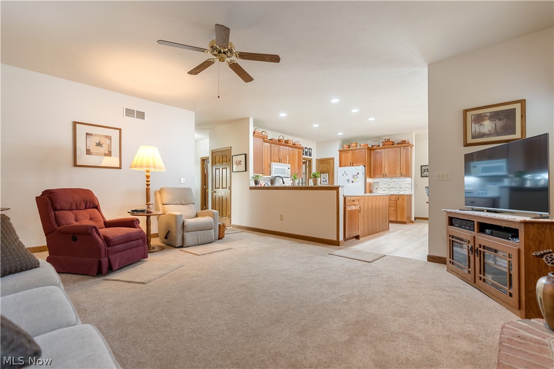 2568 Shadow Lane Clinton OH 44216