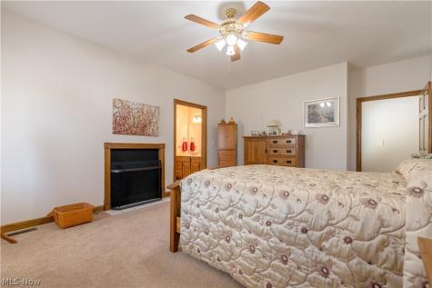 2568 Shadow Lane Clinton OH 44216