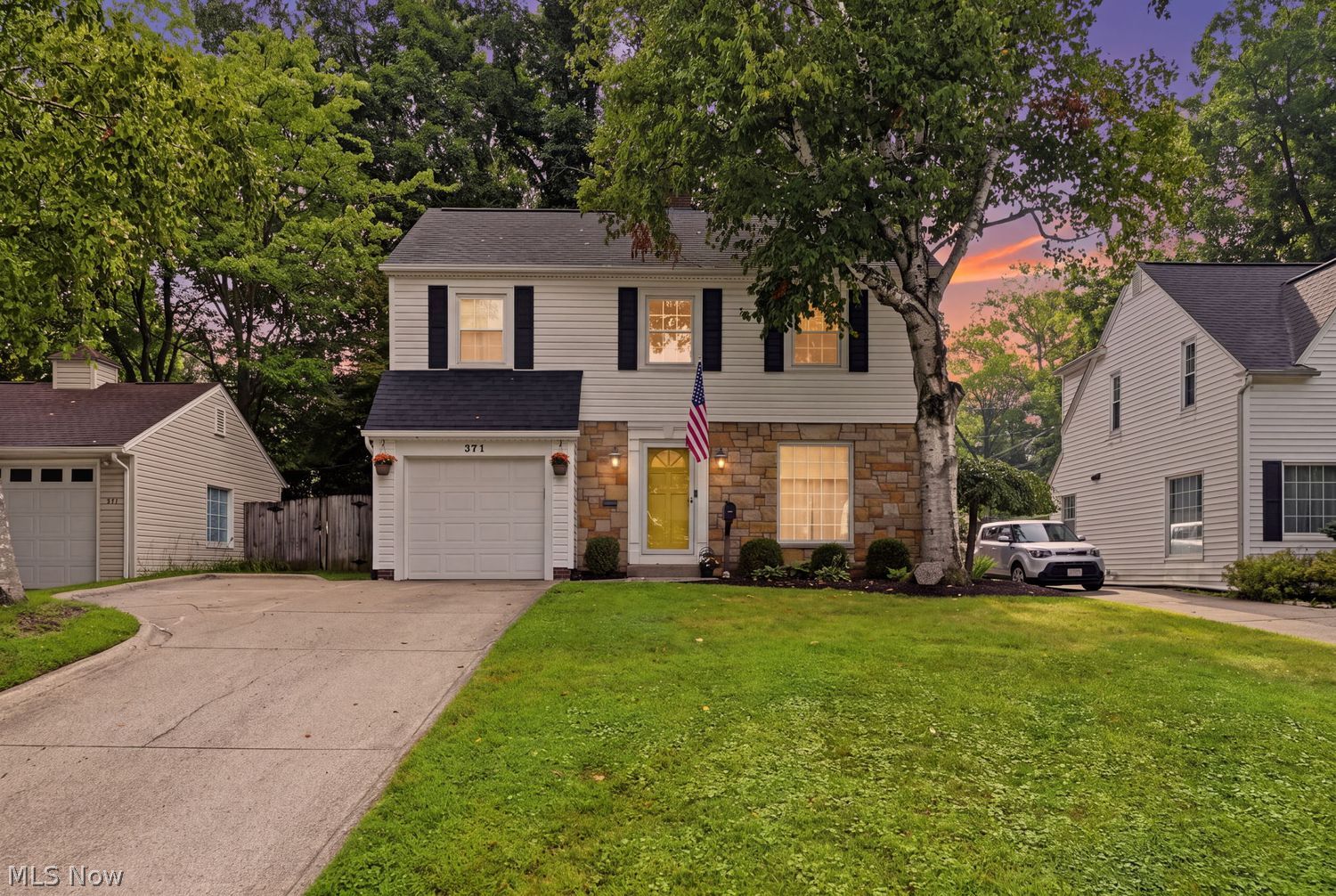 371 Kenilworth Drive Akron OH 44313