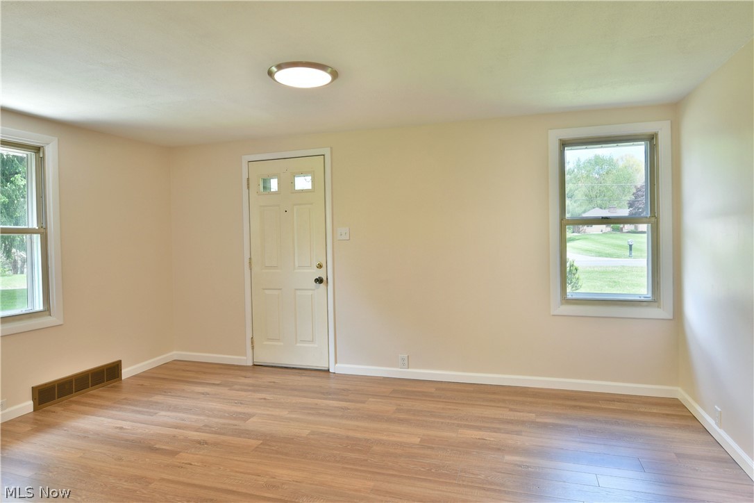 6610 Chestnut Ridge Road Hubbard OH 44425
