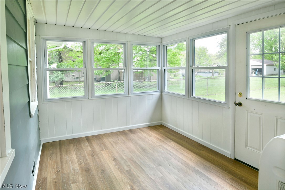 6610 Chestnut Ridge Road Hubbard OH 44425