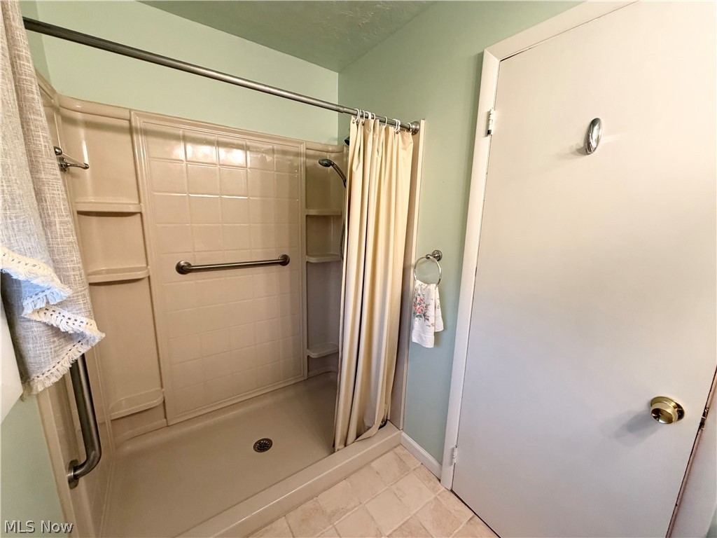 1501 Gypsy Lane Niles OH 44446