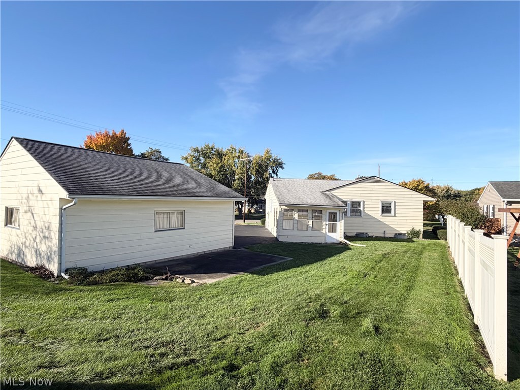 1501 Gypsy Lane Niles OH 44446