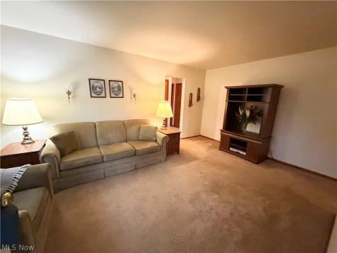 1501 Gypsy Lane Niles OH 44446