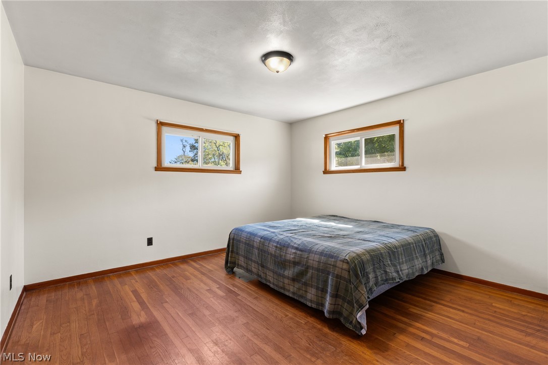 84 Devore Street Adena OH 43901