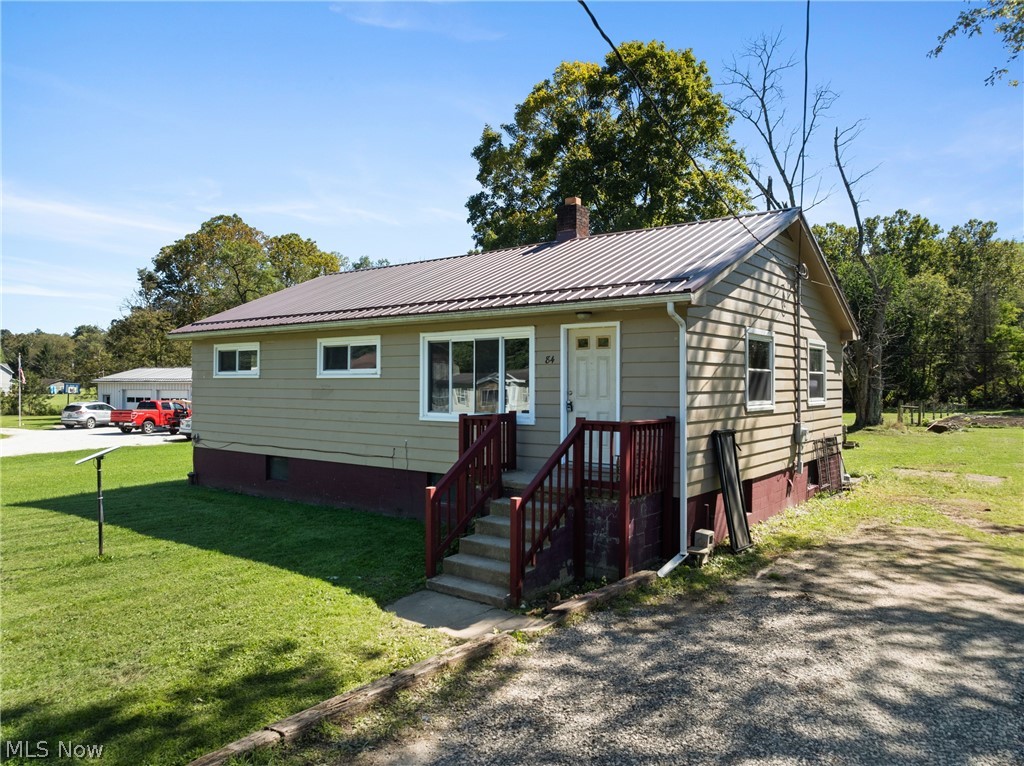 84 Devore Street Adena OH 43901