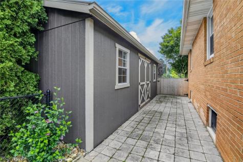 22634 Mayfair Avenue Minerva OH 44657