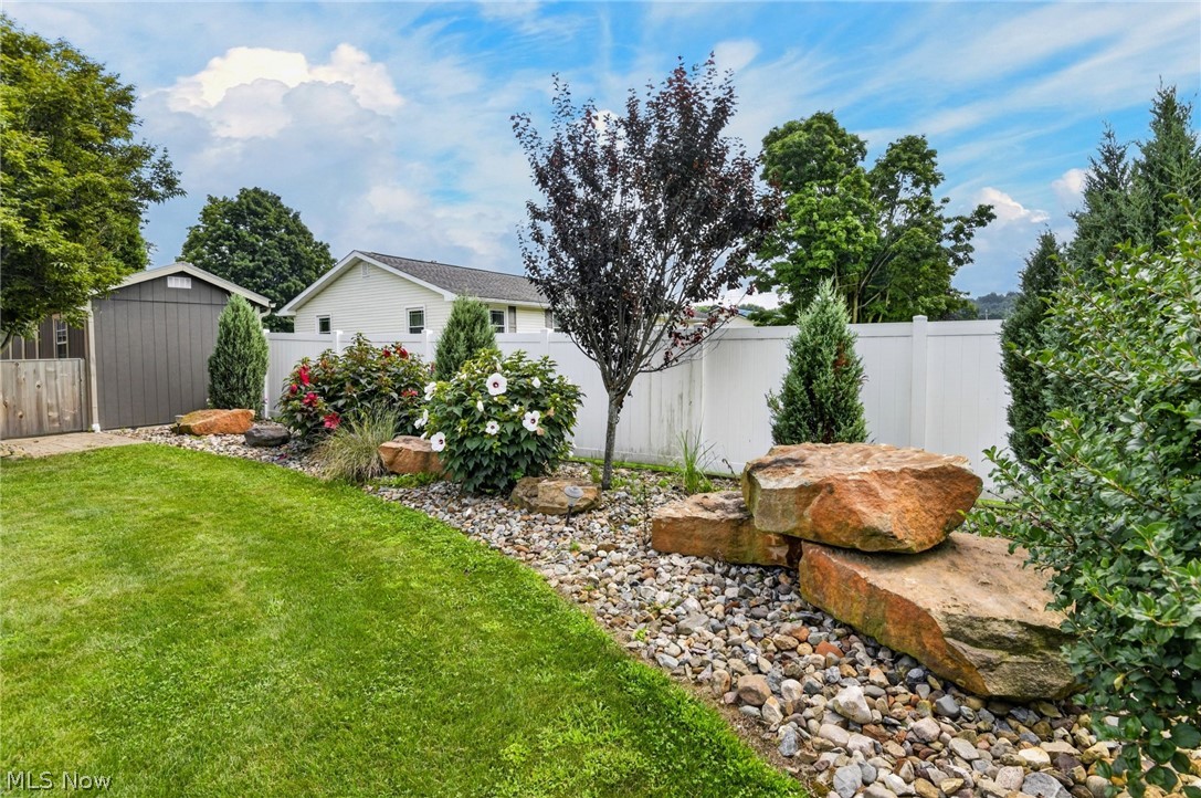 22634 Mayfair Avenue Minerva OH 44657