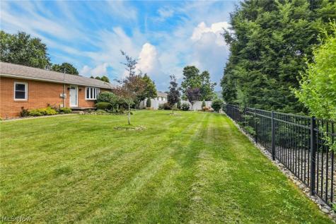 22634 Mayfair Avenue Minerva OH 44657