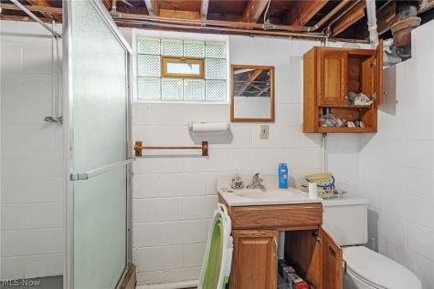 67 Valencia Drive Cuyahoga Falls OH 44223