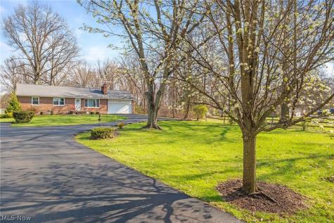 67 Valencia Drive Cuyahoga Falls OH 44223