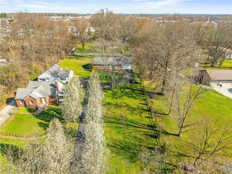 67 Valencia Drive Cuyahoga Falls OH 44223