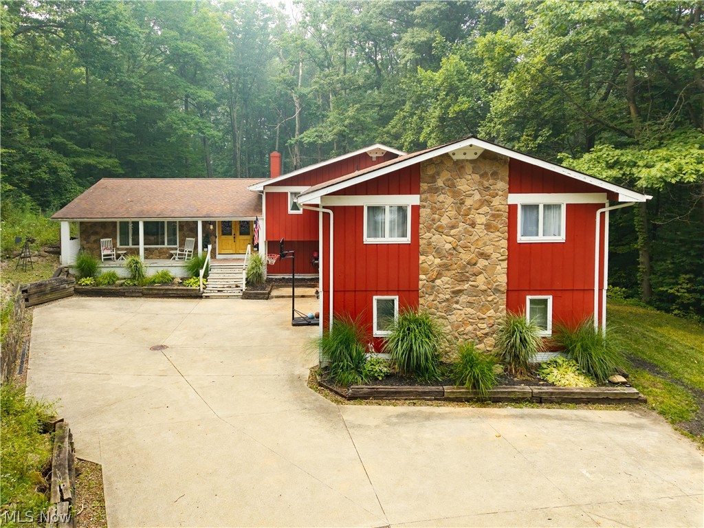 2124 Hinckley Hills Road Hinckley OH 44233