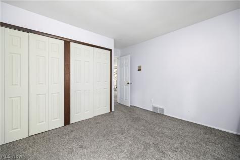 2124 Hinckley Hills Road Hinckley OH 44233