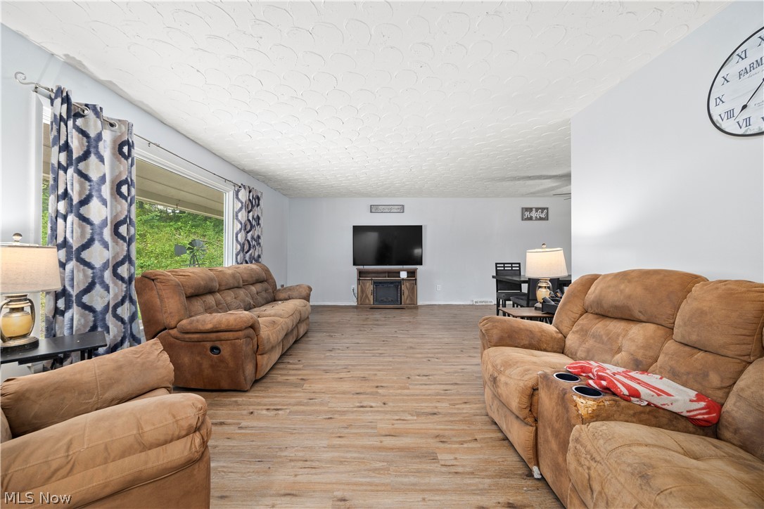 2124 Hinckley Hills Road Hinckley OH 44233