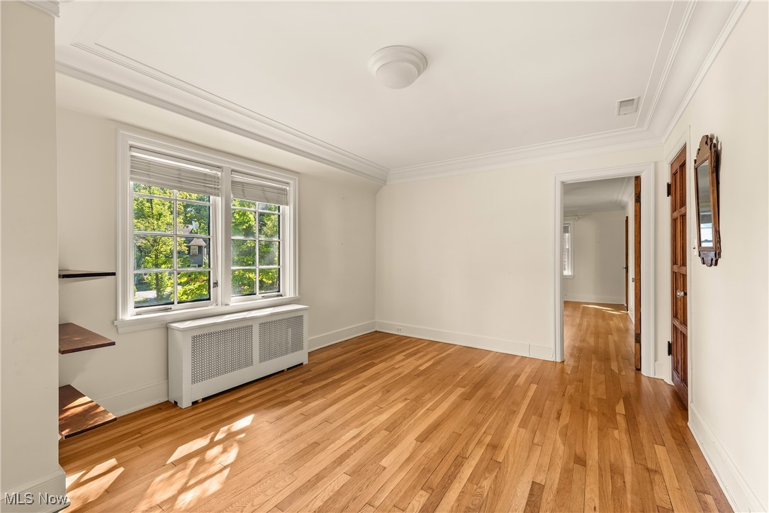 3296 Grenway Road Shaker Heights OH 44122