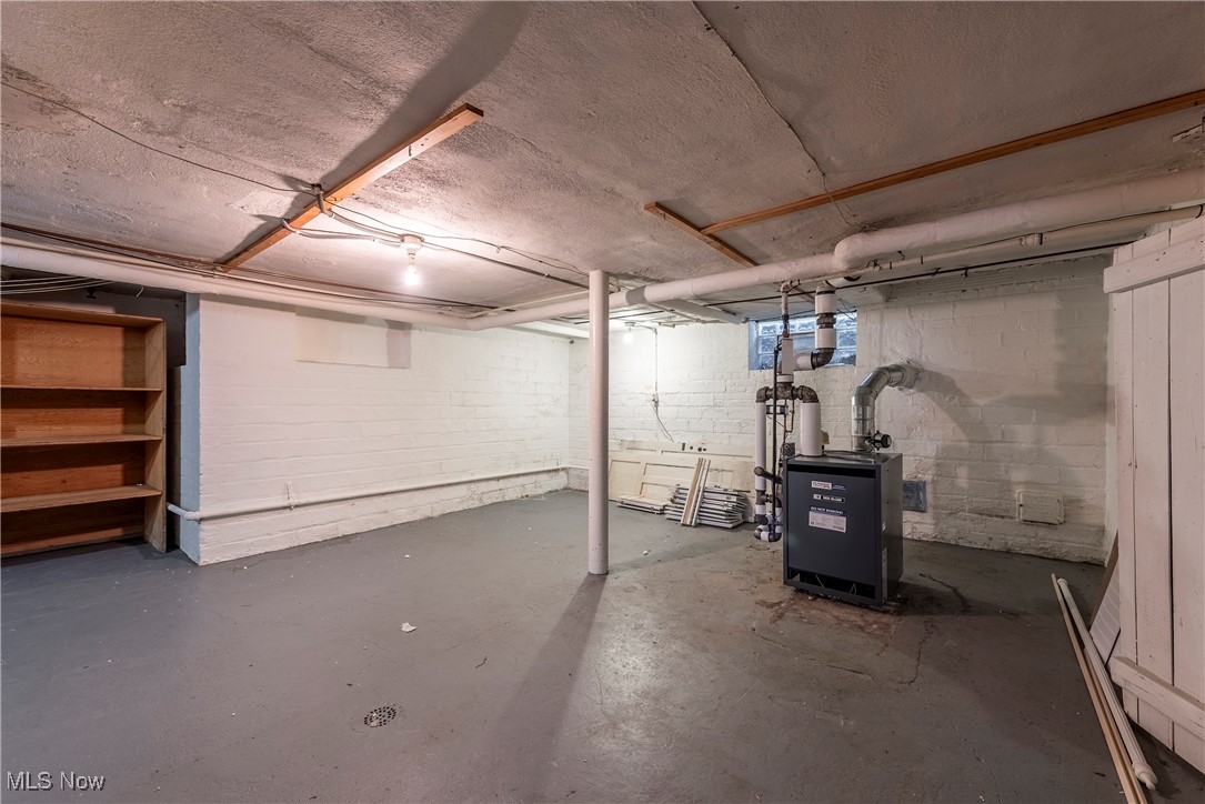 3296 Grenway Road Shaker Heights OH 44122