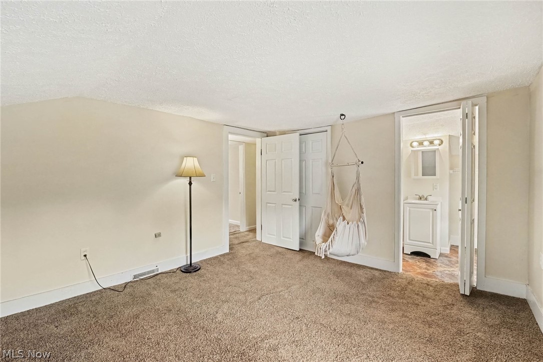 33 N Poplar Street Jefferson OH 44047