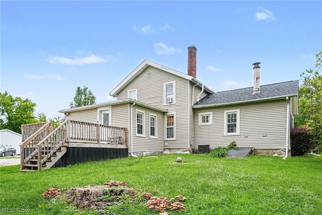 33 N Poplar Street Jefferson OH 44047