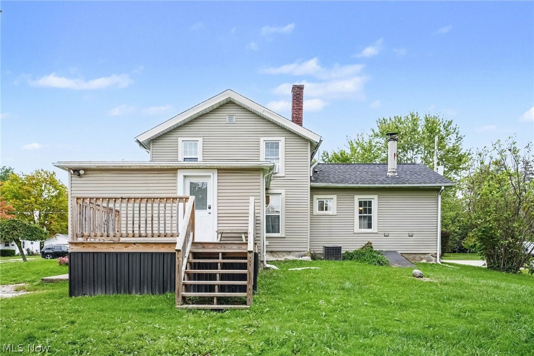 33 N Poplar Street Jefferson OH 44047