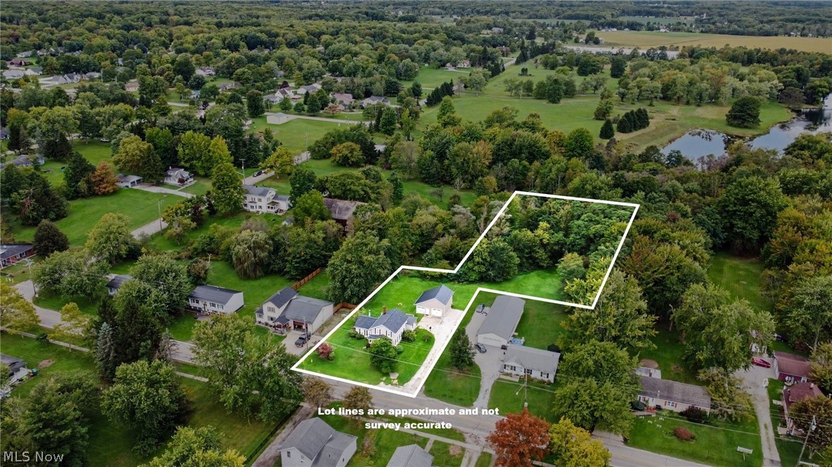 33 N Poplar Street Jefferson OH 44047